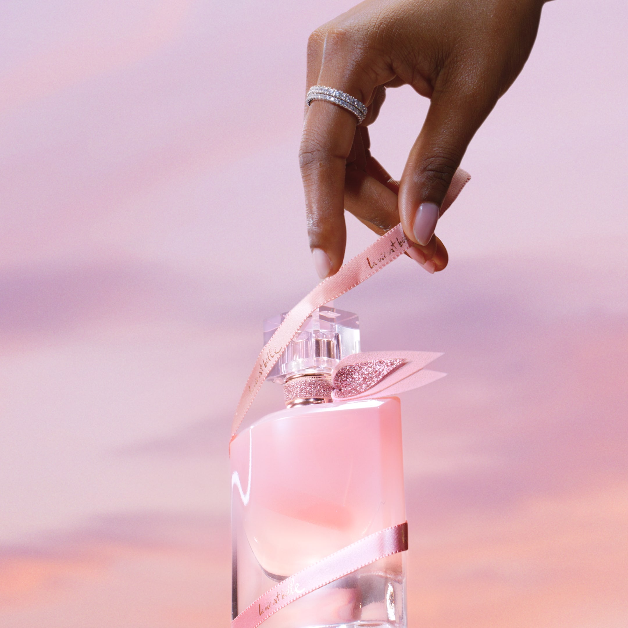 La Vie est belle Vanille Nude - The New Fragrance | Hondos Center